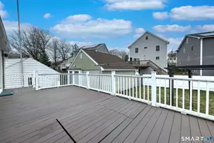 76 Luther St, Bridgeport, CT 06606 - Photo 8