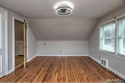 76 Luther Street, Bridgeport, CT 06606 - Photo 32