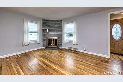 76 Luther Street, Bridgeport, CT 06606 - Photo 12