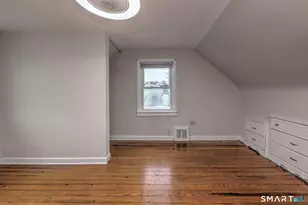 76 Luther St, Bridgeport, CT 06606 - Photo 34