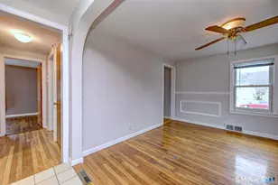 76 Luther St, Bridgeport, CT 06606 - Photo 18