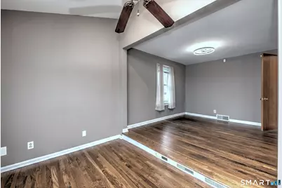 76 Luther Street, Bridgeport, CT 06606 - Photo 26