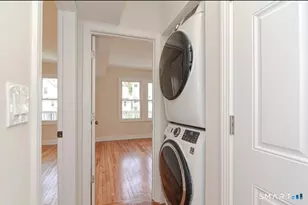 453 Central Ave, New Haven, CT 06515 - Photo 4