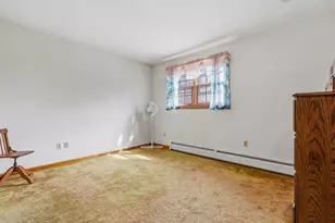131 Oxbow Dr, Meriden, CT 06450 - Photo 28