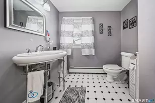 50 Ferndale Ave, Waterbury, CT 06708 - Photo 12