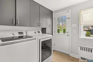 4 Woodridge Cir, Trumbull, CT 06611 - Photo 6