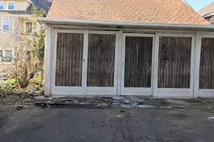 105 Washington Terrace, Bridgeport, CT 06604 - Photo 6