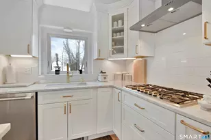 17 College St, Old Saybrook, CT 06475 - Photo 4