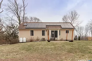 31 Parkwood Ave, Waterbury, CT 06708 - Photo 30