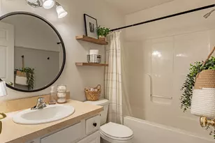 31 Parkwood Ave, Waterbury, CT 06708 - Photo 24