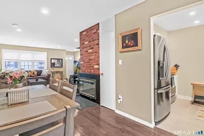 14-1/2 Fairview Avenue #B3, Norwalk, CT 06850 - Photo 8