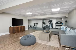 25 Patricia Ln, Darien, CT 06820 - Photo 28