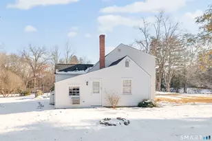 70 Cranbury Rd, Norwalk, CT 06851 - Photo 1