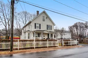 68 Rowan St, Danbury, CT 06810 - Photo 2