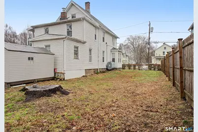 68 Rowan Street, Danbury, CT 06810 - Photo 34