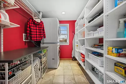 19 Lyncrest Drive, Norwalk, CT 06851 - Photo 28