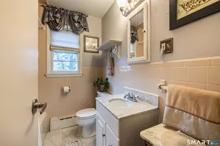 130 Holroyd St, Bridgeport, CT 06606 - Photo 12