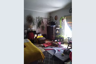 272 Burritt Street, New Britain, CT 06053 - Photo 16