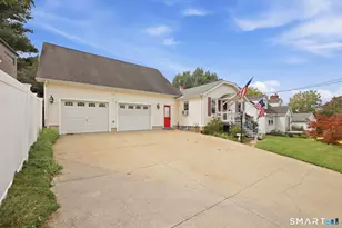 11 Union St, Wallingford, CT 06492 - Photo 2