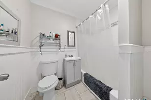 1389 Pembroke St, Bridgeport, CT 06608 - Photo 10