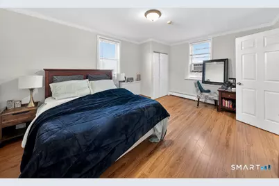 1389 Pembroke Street, Bridgeport, CT 06608 - Photo 6