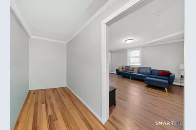 1389 Pembroke Street, Bridgeport, CT 06608 - Photo 4