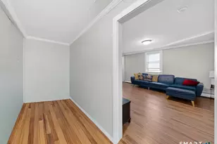 1389 Pembroke St, Bridgeport, CT 06608 - Photo 4