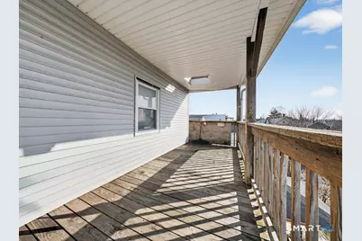 1389 Pembroke Street, Bridgeport, CT 06608 - Photo 24