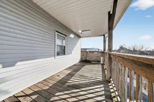 1389 Pembroke St, Bridgeport, CT 06608 - Photo 24