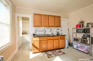 203-207 Wayne St, Bridgeport, CT 06606 - Photo 26