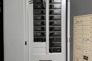 203-207 Wayne St, Bridgeport, CT 06606 - Photo 38