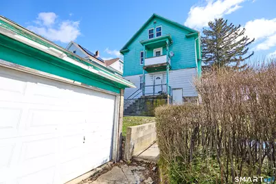 203-207 Wayne Street, Bridgeport, CT 06606 - Photo 6