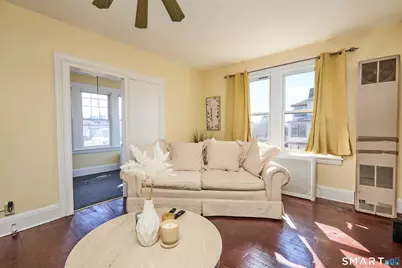 203-207 Wayne Street, Bridgeport, CT 06606 - Photo 18