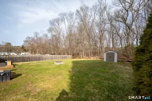 7 Pine Grove Ave, Enfield, CT 06082 - Photo 18