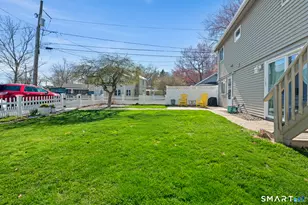 7 West Ave, East Hampton, CT 06424 - Photo 26