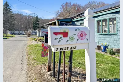 7 West Avenue, East Hampton, CT 06424 - Photo 40