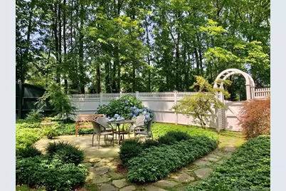 18A Hillandale Road, Westport, CT 06880 - Photo 2