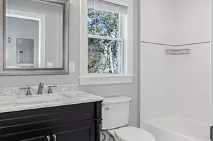 65 Mason St, Fairfield, CT 06825 - Photo 24