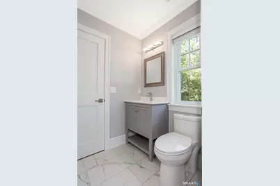 135 Grace Street, Fairfield, CT 06825 - Photo 12