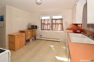 3 French Rd, Manchester, CT 06042 - Photo 8