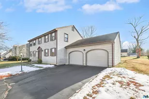 144 Lexington Rd, Glastonbury, CT 06033 - Photo 4