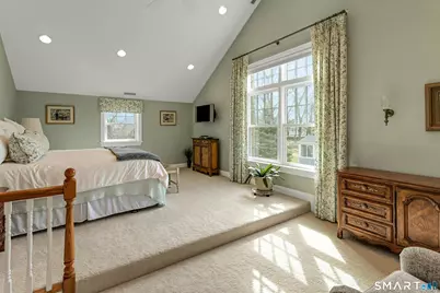 9 Tamarack Place, Greenwich, CT 06831 - Photo 12