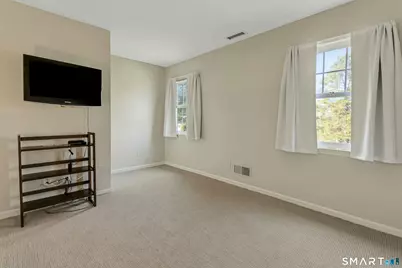 9 Tamarack Place, Greenwich, CT 06831 - Photo 18