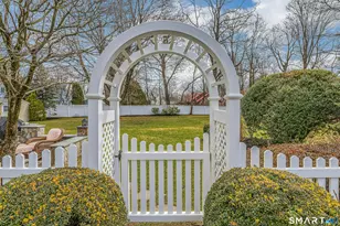 9 Tamarack Pl, Greenwich, CT 06831 - Photo 28