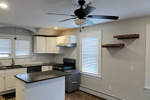 258 Jennings Rd, Fairfield, CT 06825 - Photo 2