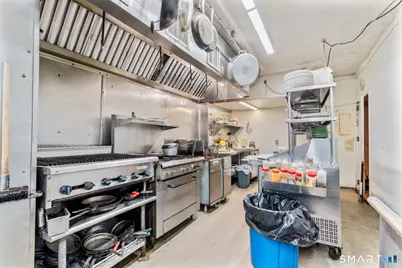 672 Main Street, East Haven, CT 06512 - Photo 20