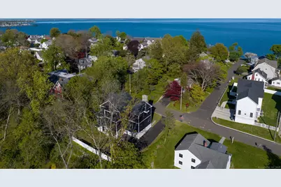 125 Ridgewood Drive, Milford, CT 06460 - Photo 2