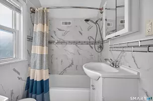 274 Peck Ave, West Haven, CT 06516 - Photo 16