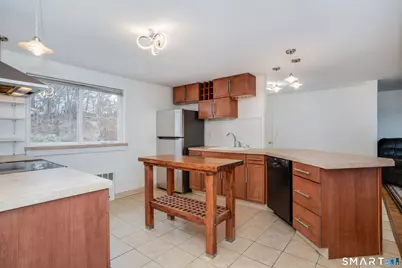 422 South Main Street, West Hartford, CT 06110 - Photo 8