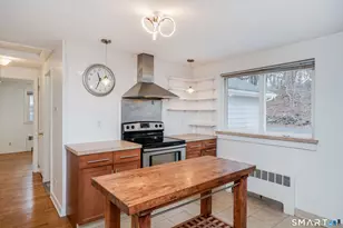 422 S Main St, West Hartford, CT 06110 - Photo 10